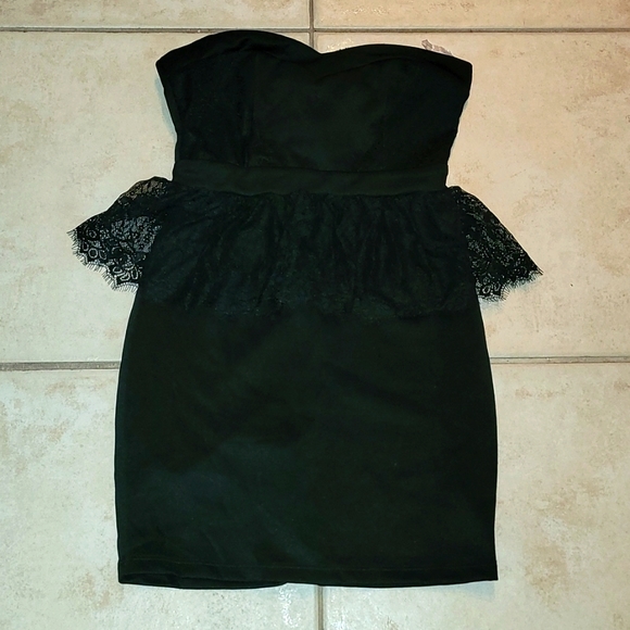 iris Dresses & Skirts - Strapless little black dress